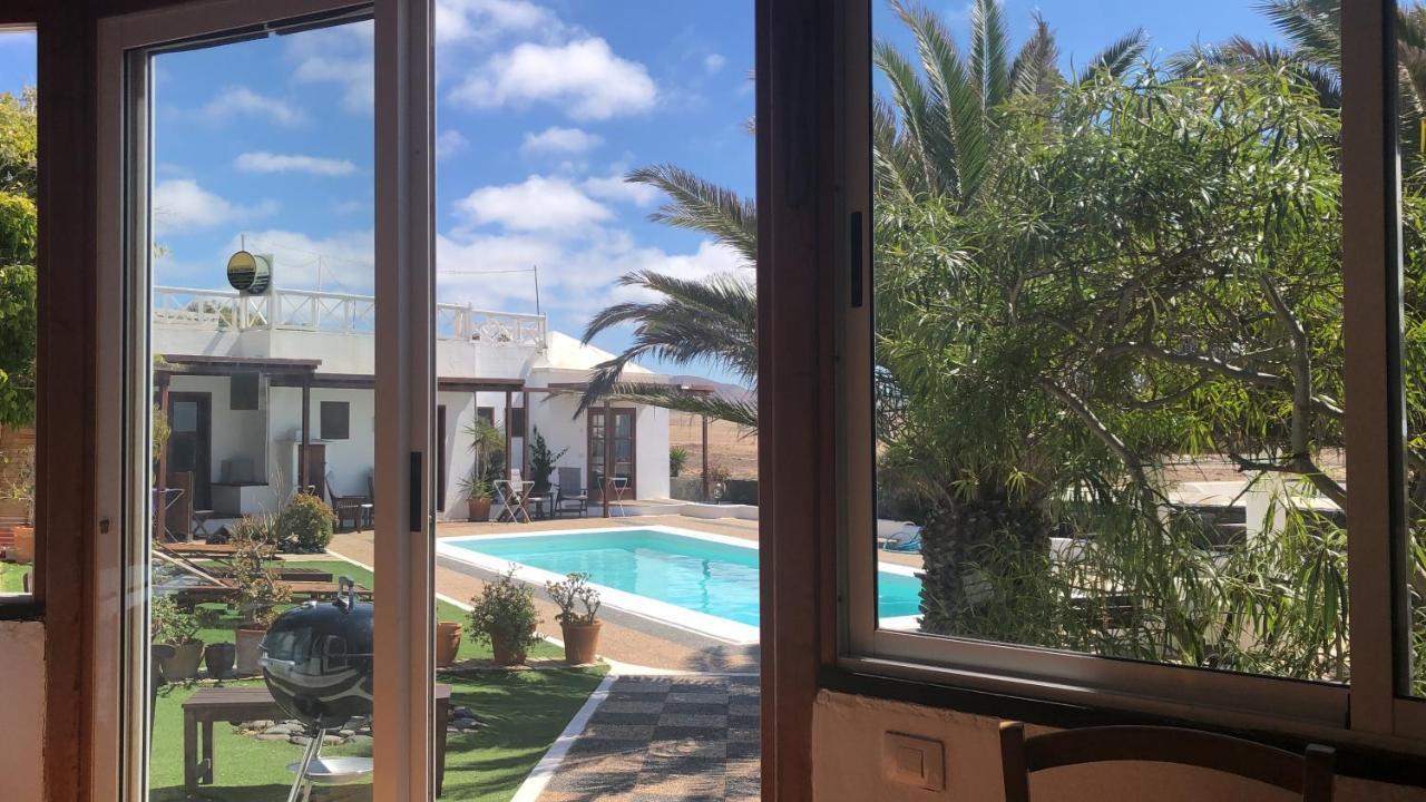 Ferienwohnung Oasis Surf House Soo Exterior foto